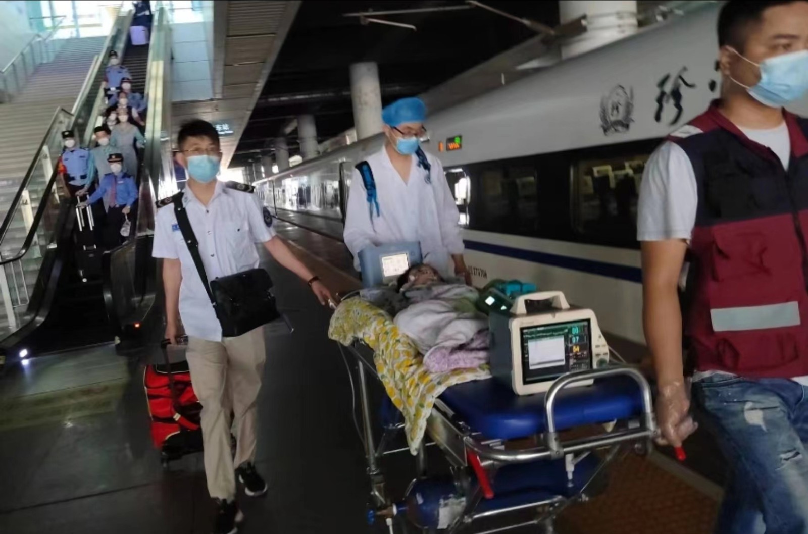 北川高铁转运公司